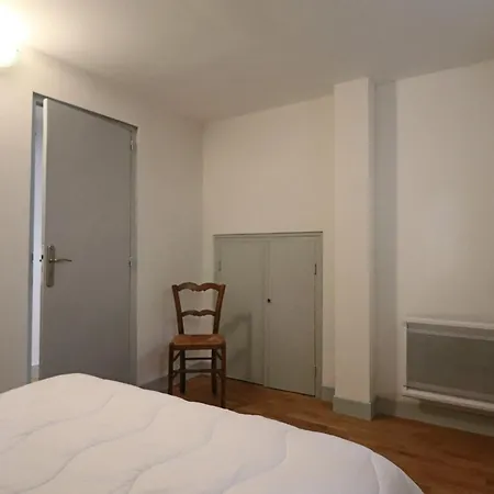 Duplex Cosy Au Cœur De La Bourboule, Jusqu'à 6 Personnes - Fr-1-858-32 *